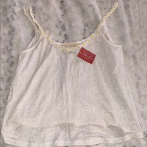 White daisy tank top